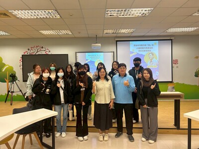 114.11.05-11.19 開創中文聽力新『聲』態：AI輔助聽力題庫編寫與中文教學創新